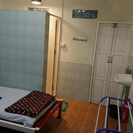 5 Minute Hostel Bangkok Buitenkant foto